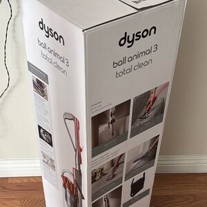 Dyson Ball Animal 3 Total Clean Vacuum -